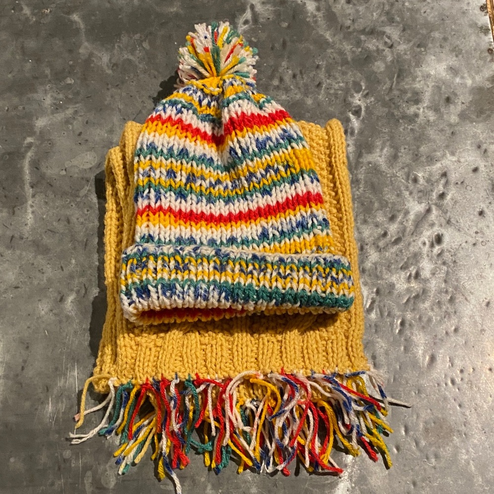 Multicolor Knit Pom-Pom Hat and Scarf Set( Handmade)